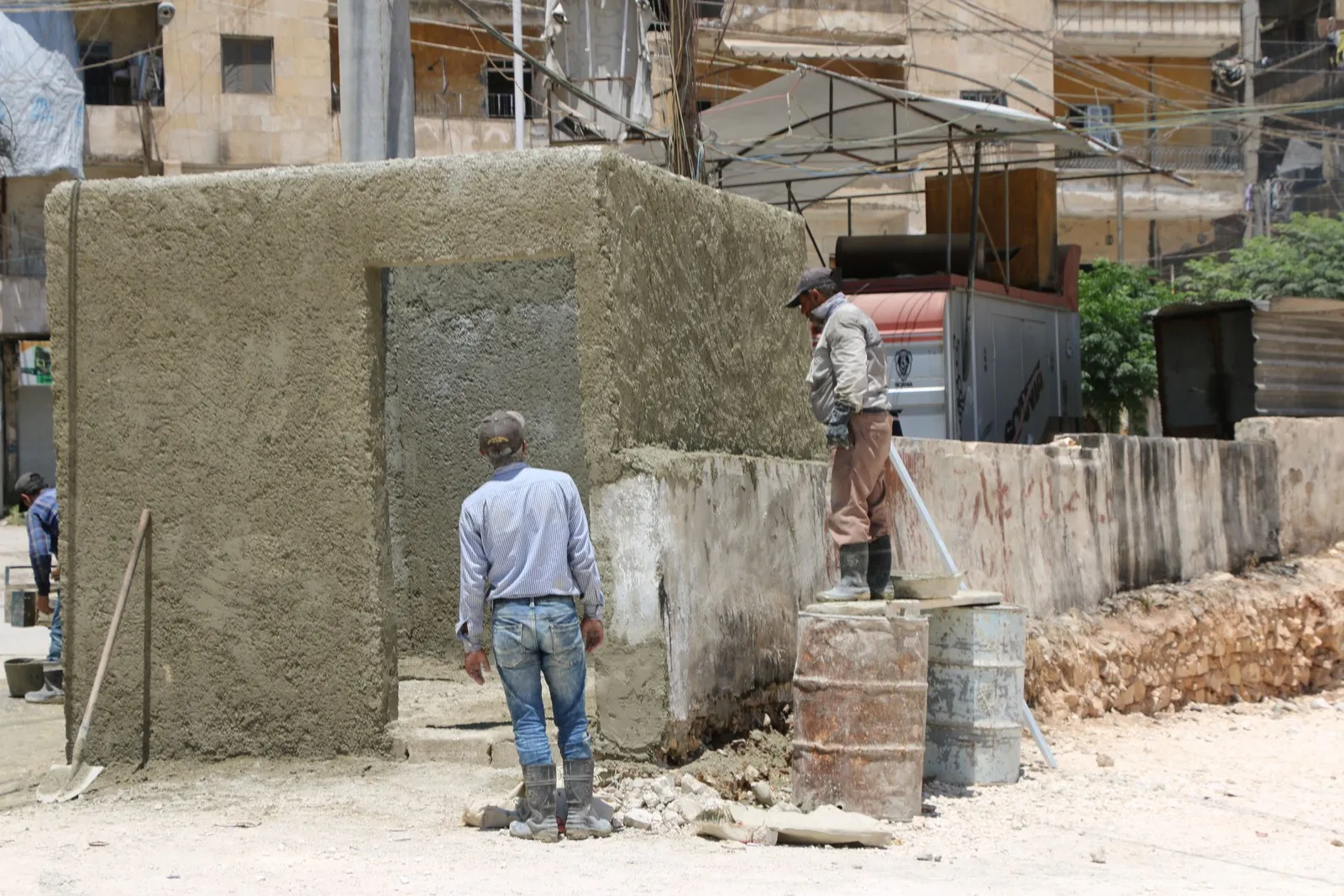 Projeyên xizmetguzariyê li Heleb û Til Hemîsê temam dibin