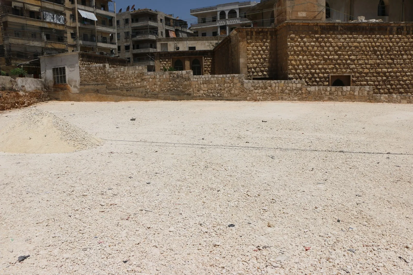 Projeyên xizmetguzariyê li Heleb û Til Hemîsê temam dibin