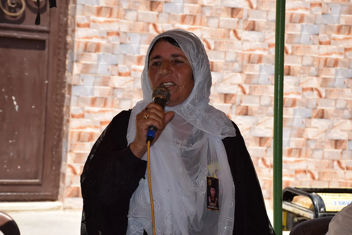 ​​​​​​​Li Qamişlo sersaxiya du şehîdan, li Şedadê jî şehîdek hate oxirkirin