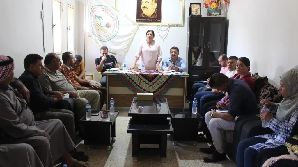 Pisgirêkên xizmetguzarî yên li navçeya Til Hemîsê hatin nîqaşkirin