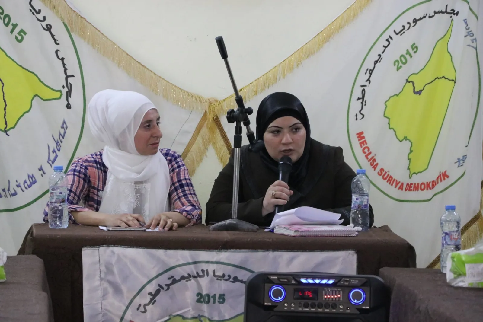 Li Helebê komxebata  "Jin û beşdarbûna siyasî"