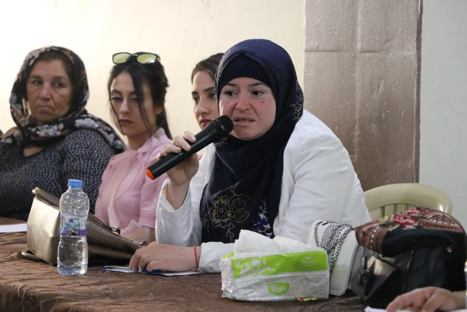 Li Helebê komxebata  "Jin û beşdarbûna siyasî"