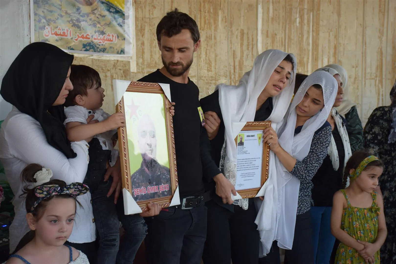 Cenazeyê şehîdê YPG'ê Omer Şêxo li Hesekê hate veşartin