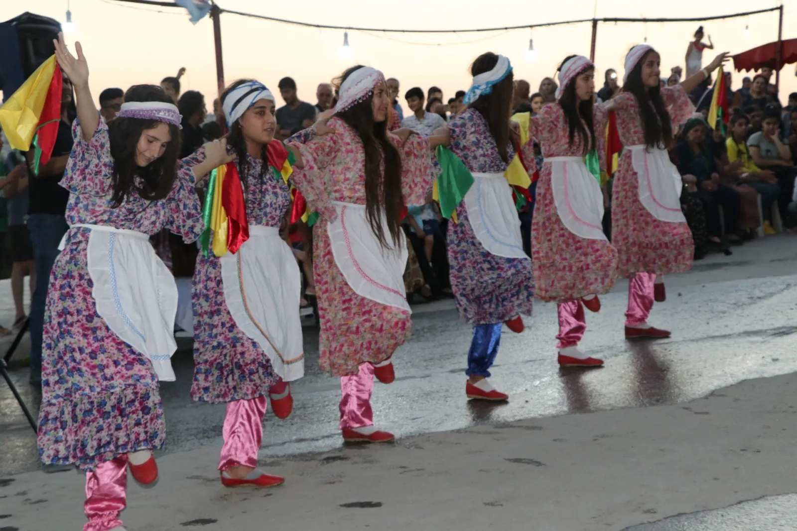 ​​​​​​​Li taxa Şêxmeqsûd ji bo zarokê sêwî şahiyek hat lidarxistin