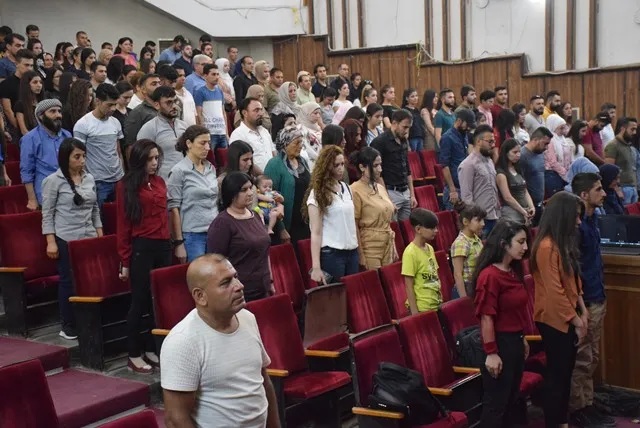 Navenda Şopdarên Rojê belgefîlmek li Qamişloyê pêşkêş kir