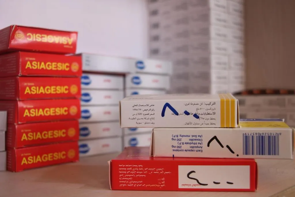 Şêniyên Kobanê daxwaza vekirina depoyeke dermanan dikin