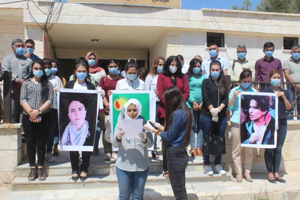 Edaleta Jin û Yekitiya Parêzeran: Tirkiyê berpirsê şehîdbûna Ebrû Tîmtîk e