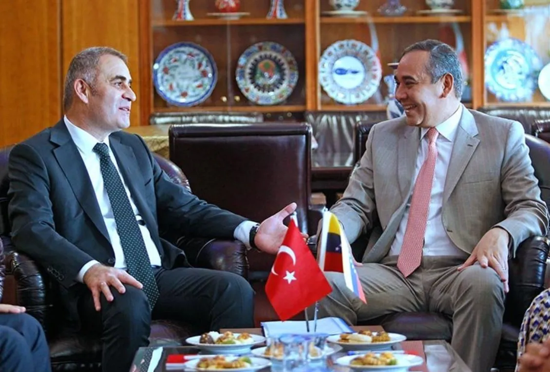 Erdogan lêpirsînên li ser çalakiyên Feyleq El-Qudis a îranî hilweşandin