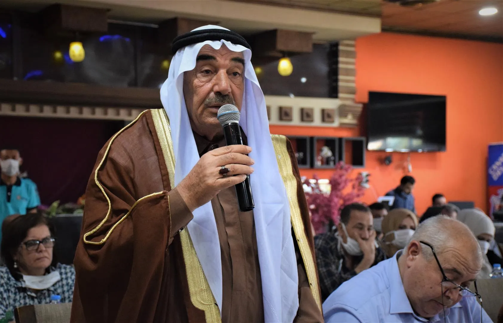 ‘Ruxmî nakokiyên li ser desthilatê têkiliyên çandî di navbera pêkhateyan de zindî bûn’