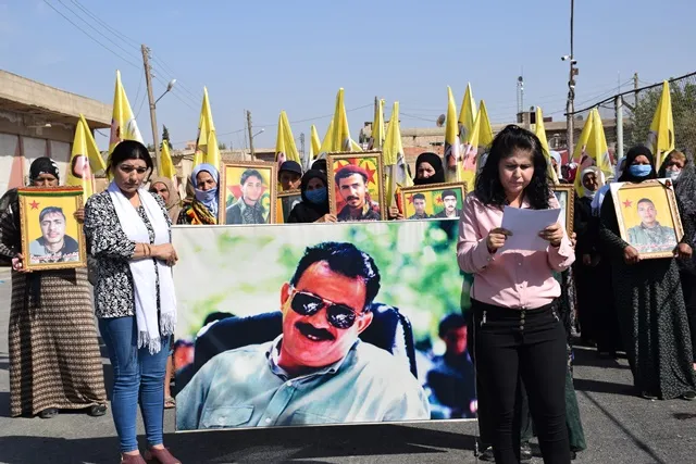 Însiyatîfa Dayikên Gerîla: Werin em bi hev re li dijî parçekirina welatê xwe bibin yek