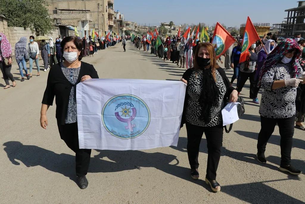 Welatiyên Dêrikê bang li hêzên kurdistanî kir: Li hemberî Heftenînê bi erka xwe rabin