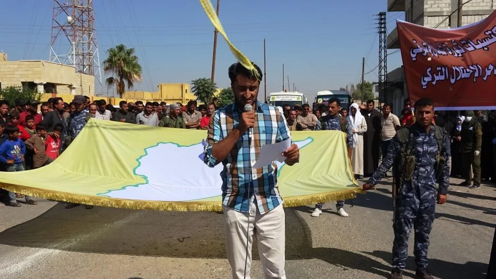 Jinên Tebqayê û şêniyên Keramê sûcên dewleta Tirk şermezar kirin