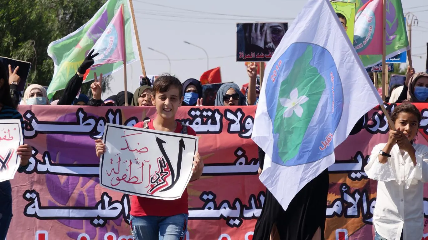 Jinên Tebqayê û şêniyên Keramê sûcên dewleta Tirk şermezar kirin