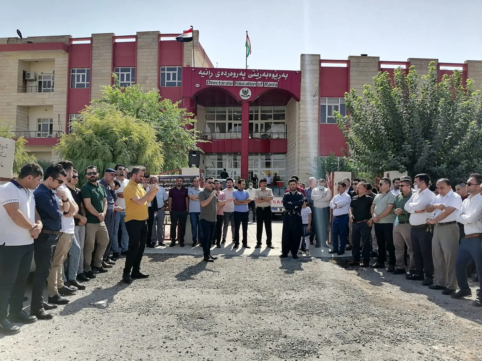 Li gelek deverên Başûrê Kurdistanê xwepêşandanên mamosteyan