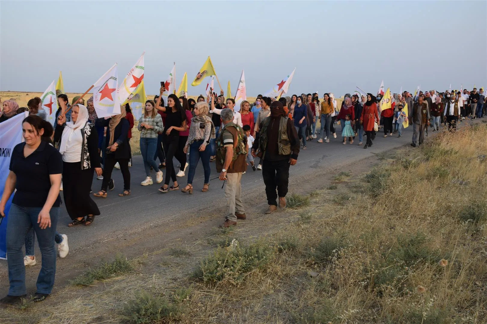 Şêniyên Kobanê û Girkê Legê tecrîd û êrişên dewleta Tirk şermezar kirin