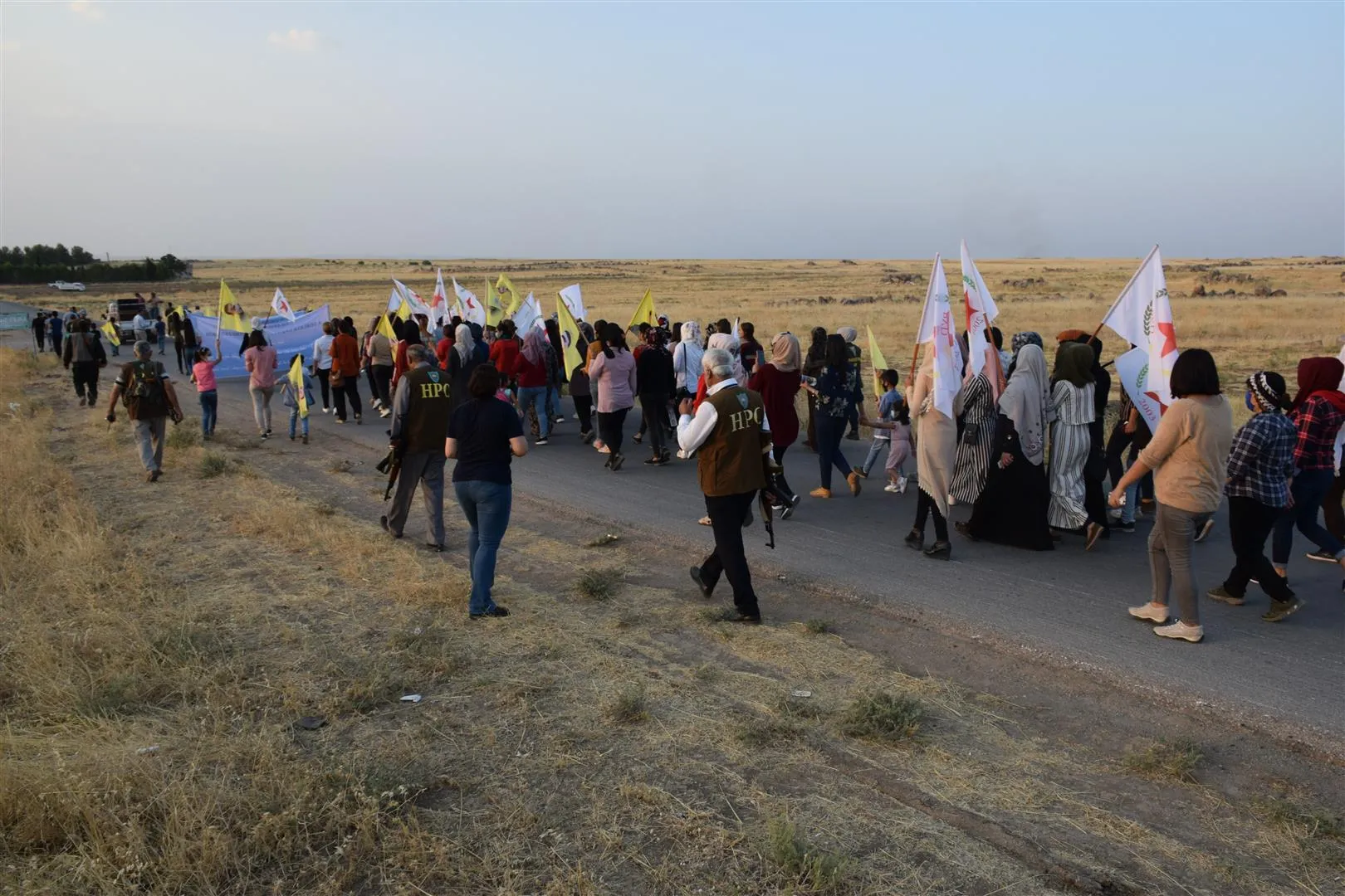 Şêniyên Kobanê û Girkê Legê tecrîd û êrişên dewleta Tirk şermezar kirin