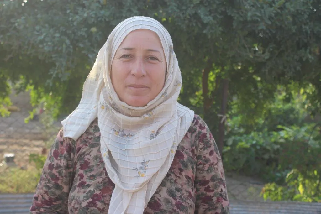 Şêniyên herêma Dirbêsiyê warê xwe bernadin