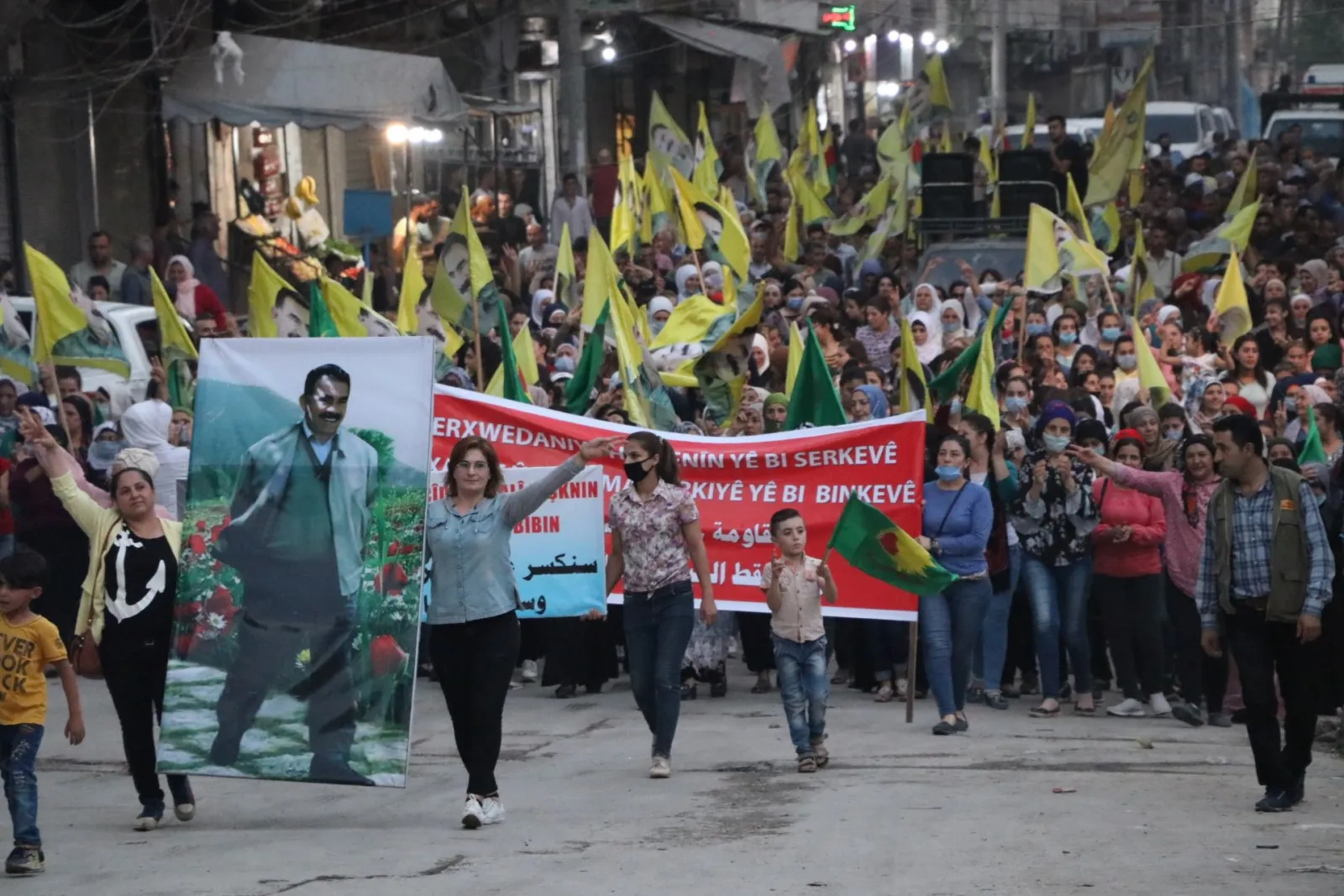 Berxwedana Heftenînê li Hesekê û Helebê hate silavkirin
