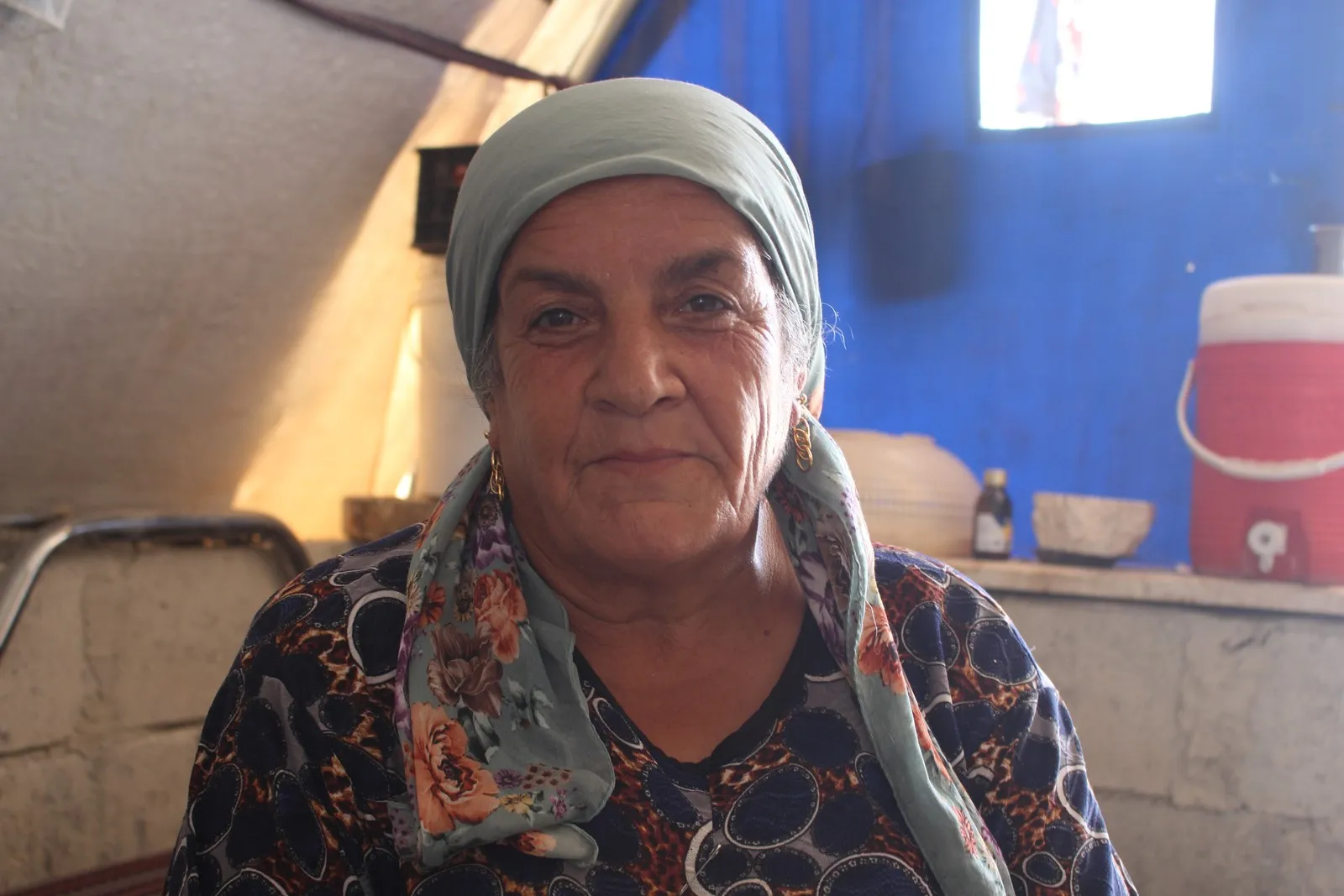 ​​​​​​​Jinên Efrînî mûna zivistanê amade dikin