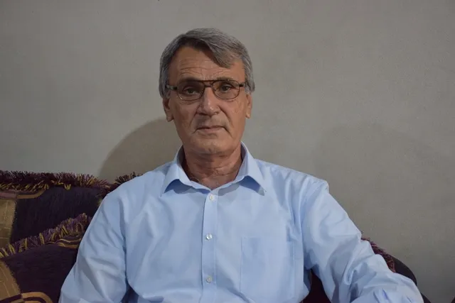 Dilovan Deştî: Bi zimanekî din êrişî zimanê xwe dikin