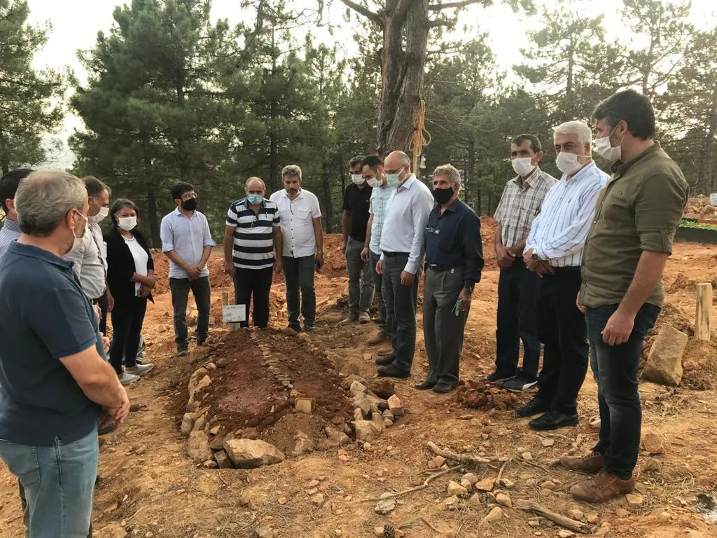 Cenazeyê têkoşer Emîr li Stenbolê hate veşartin