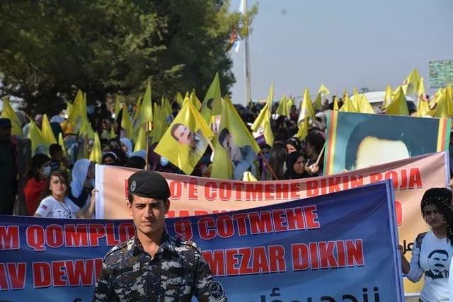 ​​​​​​​Şêniyên Qamişloyê: Rêber Ocalan sembola aştiyê ye