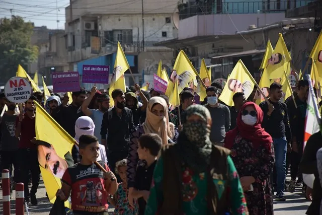 ​​​​​​​Şêniyên Qamişloyê: Rêber Ocalan sembola aştiyê ye