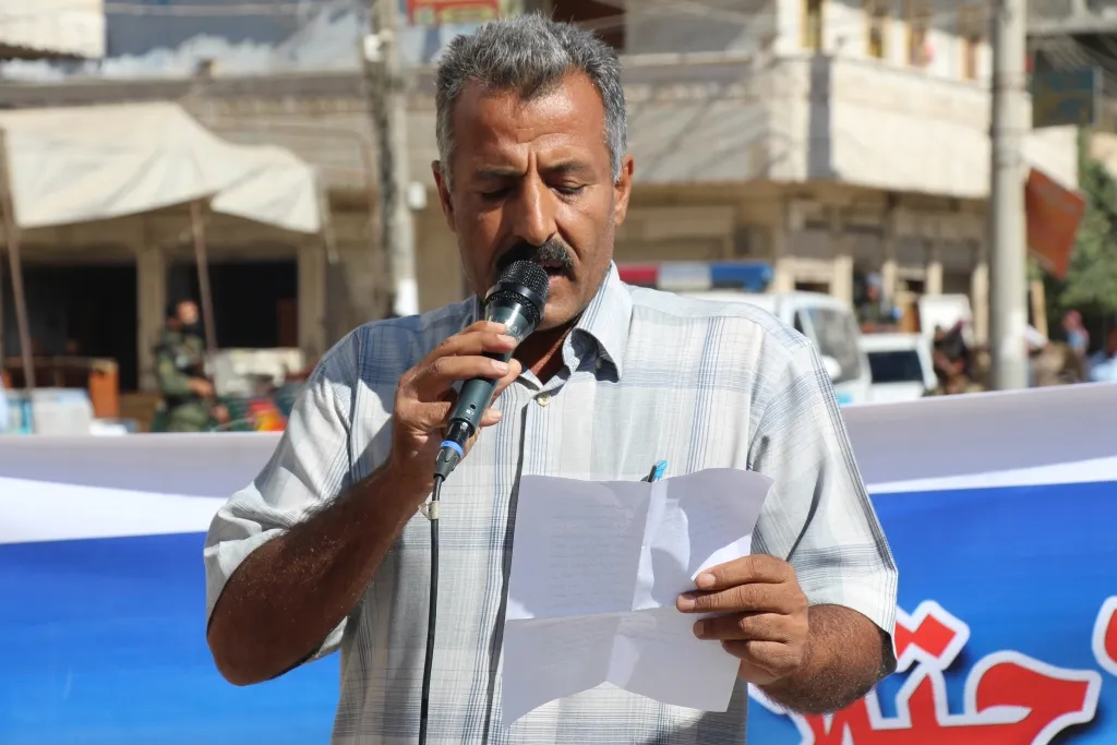 Şêniyên Minbicê di salvegera êrişên dewleta Tirk ên li dijî Serêkaniyê û Girê Spî de meşiyan