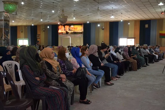 Enwer Muslim: Dewleta Tirk li herêmên dagirkirî zimanê xwe ferz dike