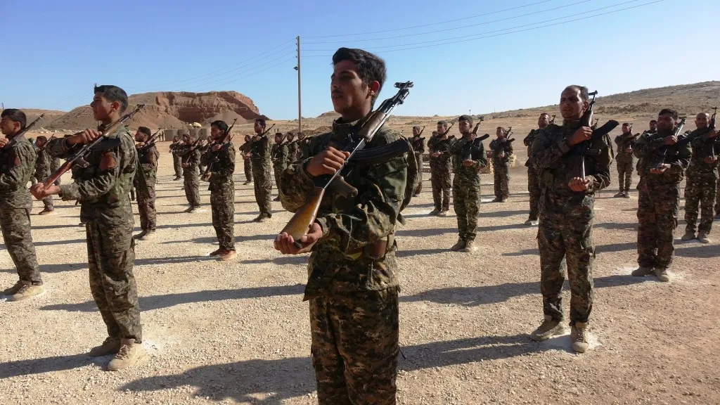 Li Akademiya Şehîd Dijwar Efrîn dewreyeke din a QSD`ê bi dawî bû