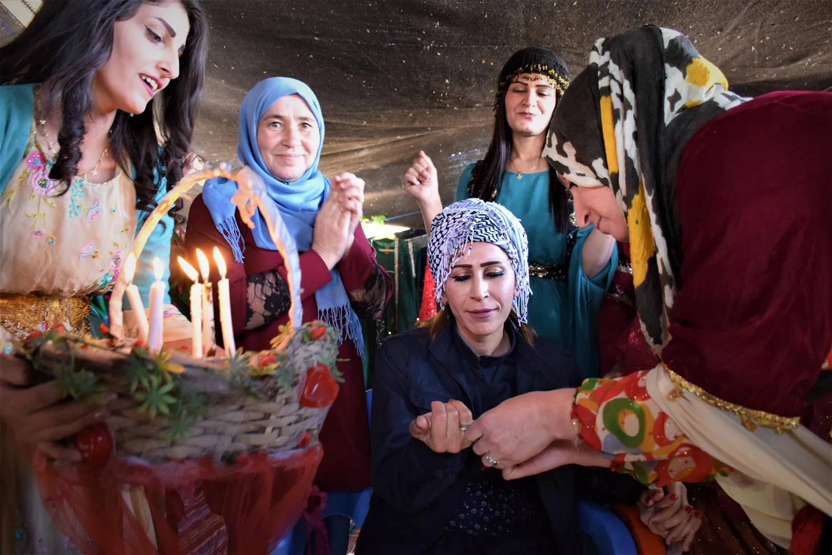 Li Hesekê pêşangeha çand û folklore pêkhateyan