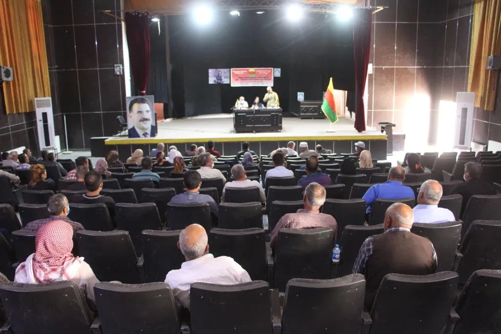 ​​​​​​​Li Kobanê panelek bi sernavê “Dagirkeriya Tirk û komploya navneteweyî” li dar ket