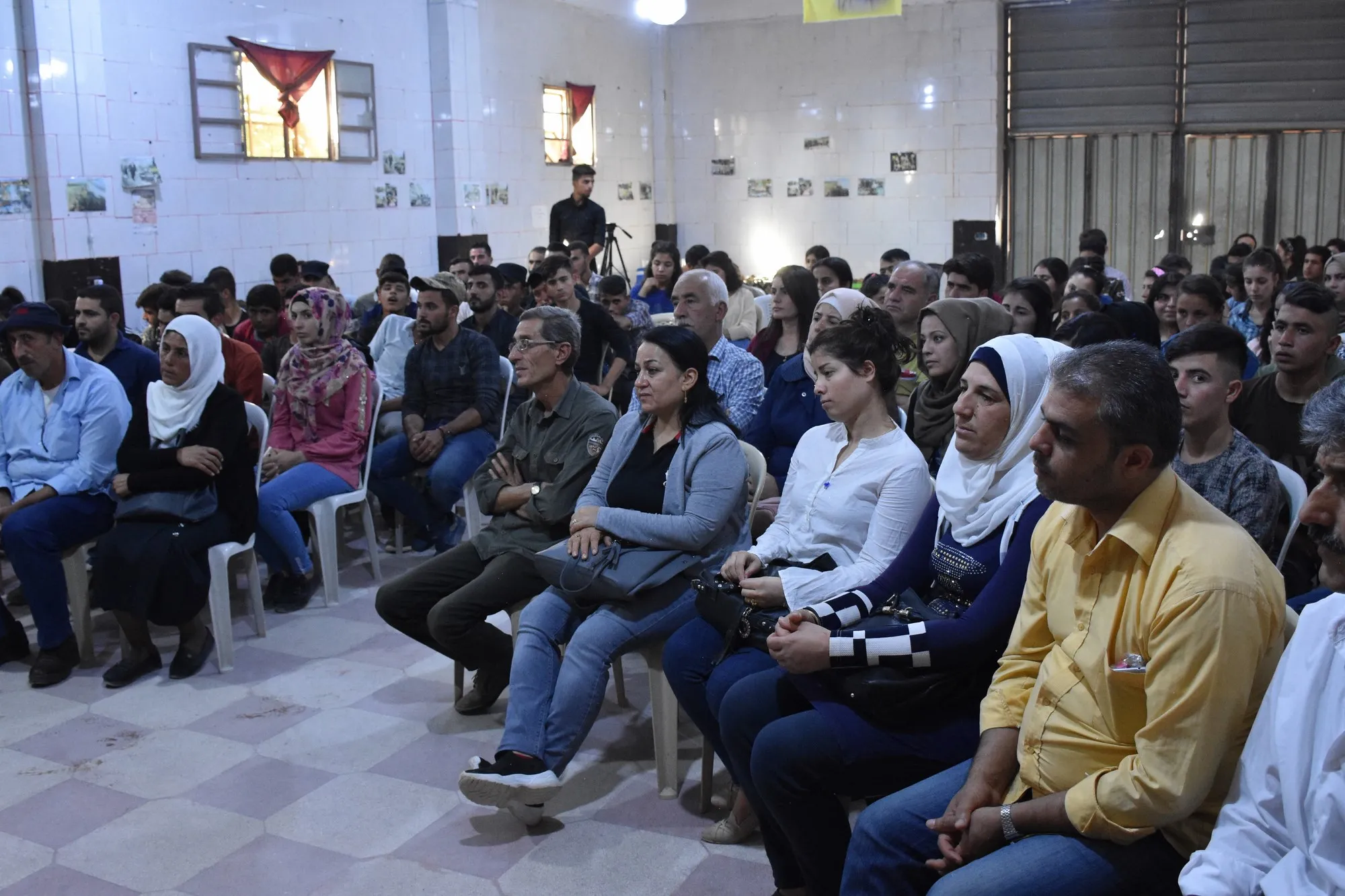 Xelatên pêşbirka wêjeyî ya Şehîd Gerzan hatin dayîn