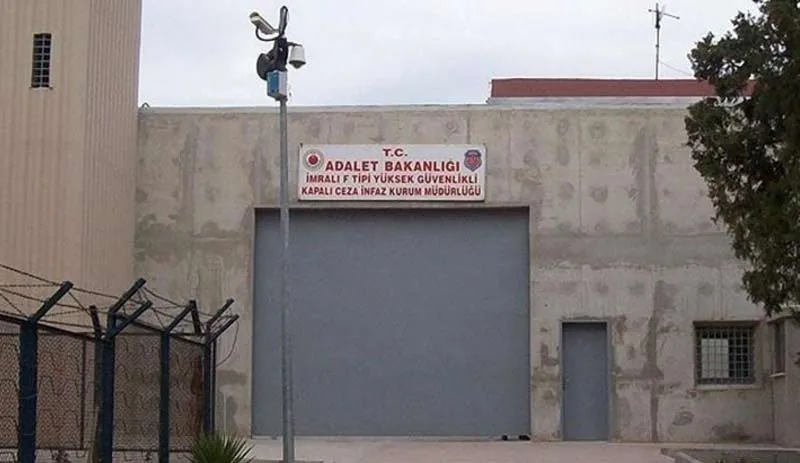Serlêdana parêzeran a ji bo Îmraliyê hate redkirin