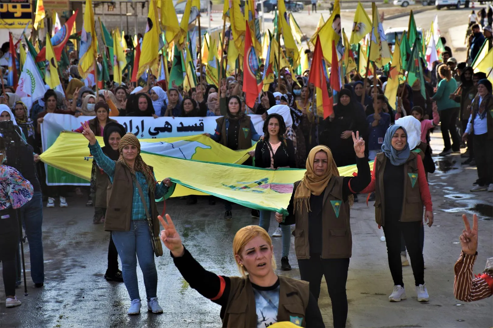 Şêniyên herêma Cizîrê: QSD'ê hêza rewa ya tekane li herêmê ye