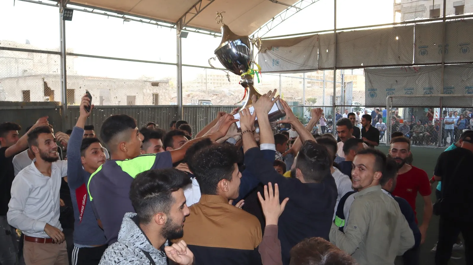 Belediyet Rîcal (5-3) Hulok têk bir û bû şampiyona taxa Şêxmeqsûdê