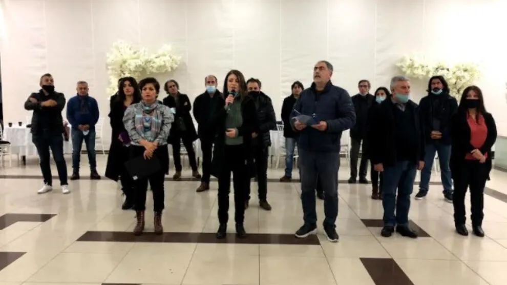 Hunermendên Kurd têkildarî Başûrê Kurdistanê banga diyalogê kirin