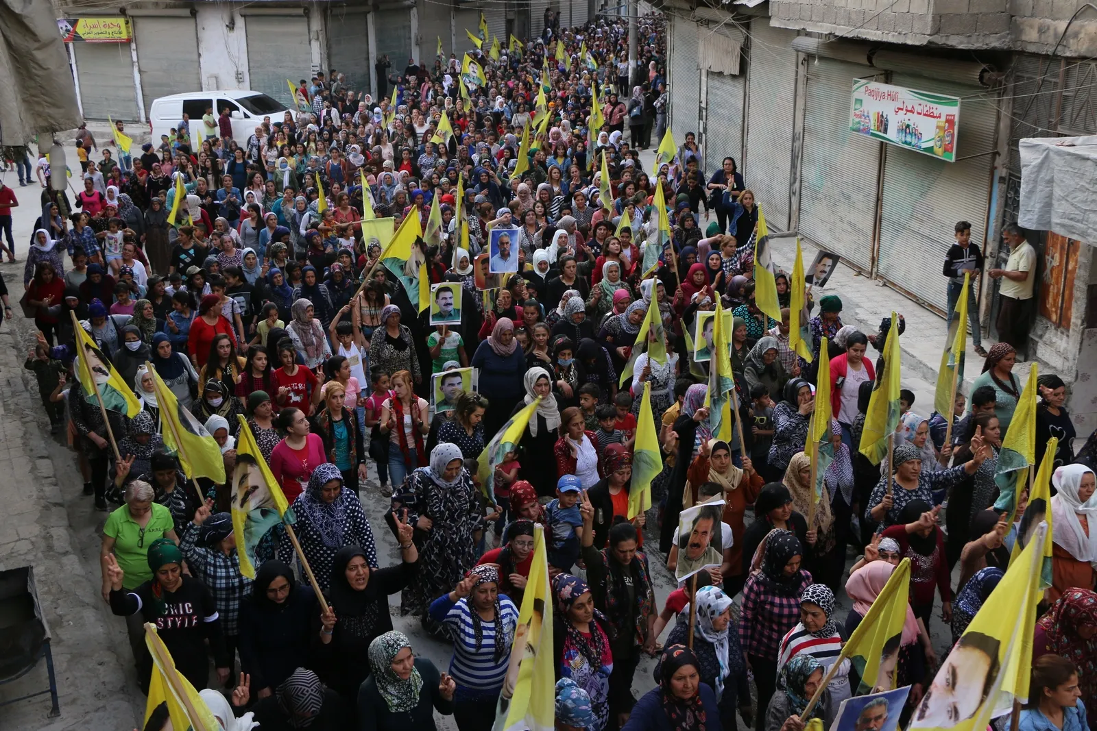 'Rêber Apo meşeleya hêvî û azadiyê ye'