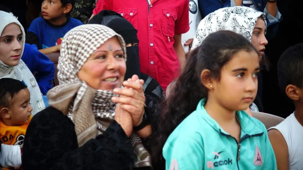 Li Reqayê çalakiyên stranên folklorî di roja sêyemîn de didomin