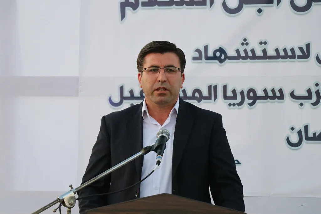 Şehîd Hevrîn Xelef û Ferhad Remedan li ser gorên xwe hatin bibîranîn