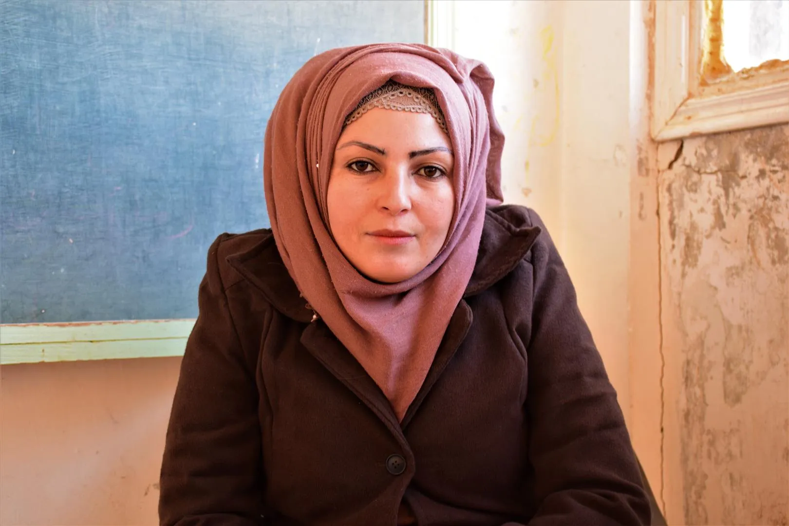 Zarokên gundê Gozliyê ruxmî êrişan jî perwerdeya xwe dewam dikin
