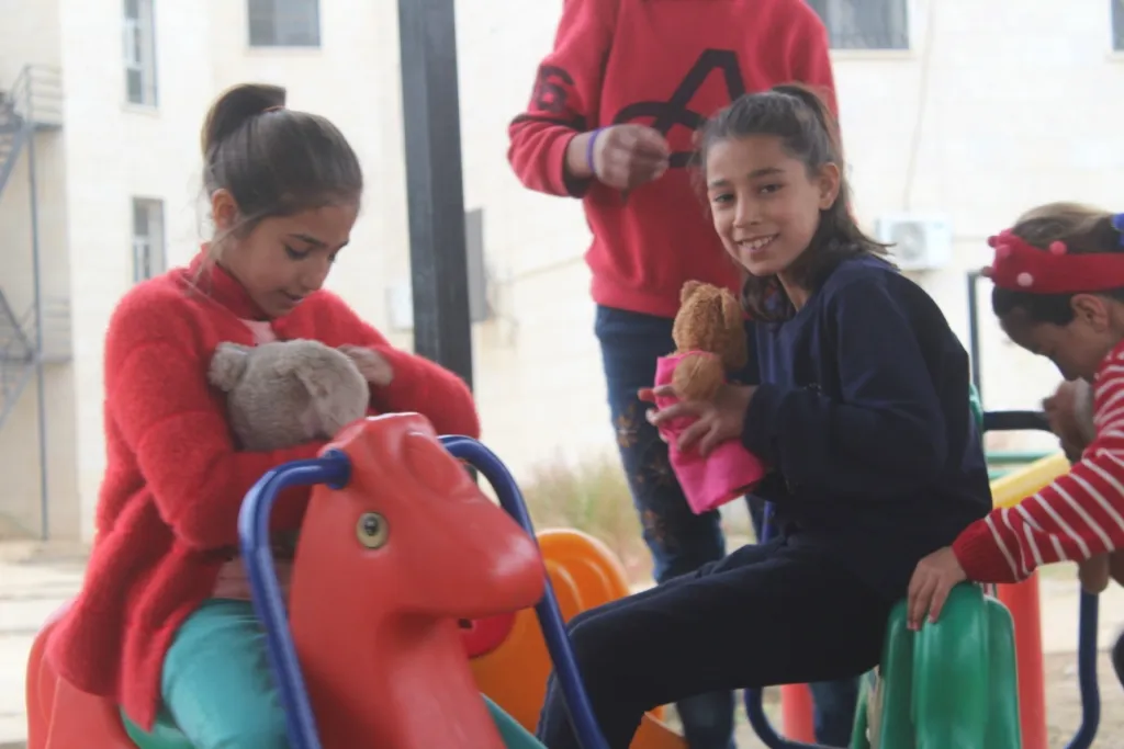 Zîlana 9 salî… çîrokeke zarokên ku şer jiyan lê herimand