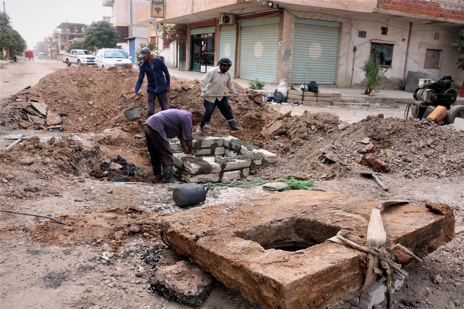 Şaredariyên Gel ên Hesekê û Şêxmqsûdê xebatên xizmetgûzariyê dewam dikin