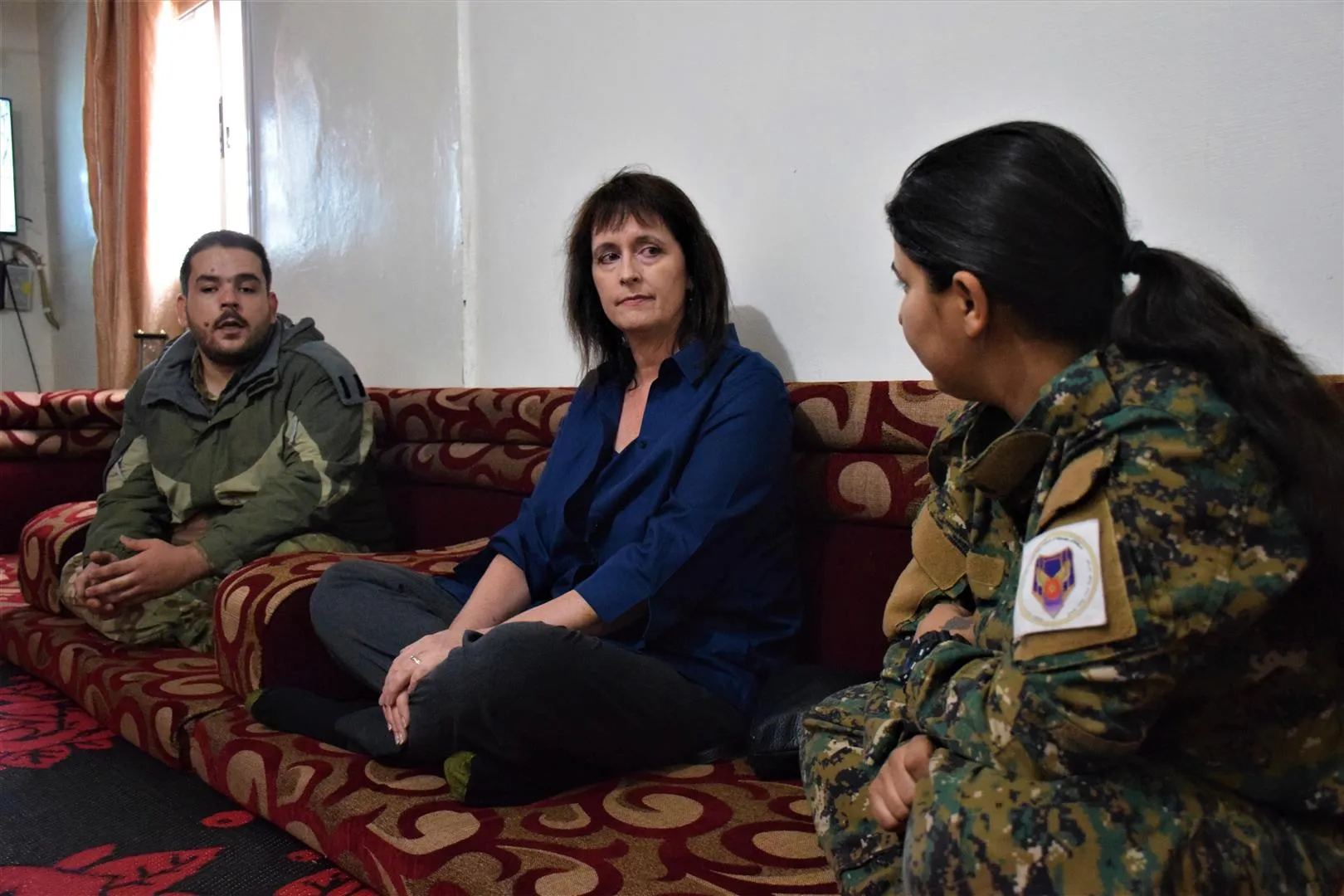 Şandeya ji DYA’yê bi Meclisa Leşkerî ya Suryan re civiya