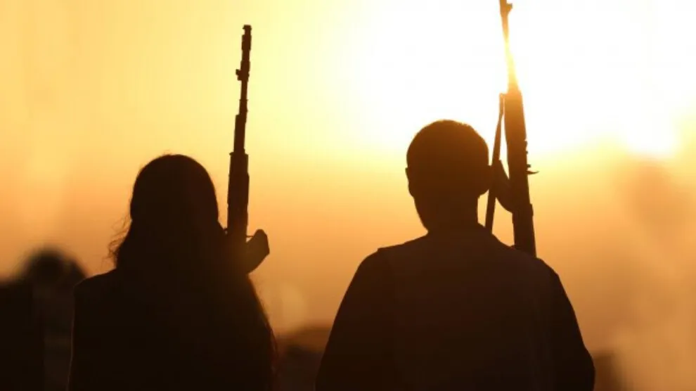 HPG`ê li Şemzînanê 4 leşkerên Tirk ceza kirin