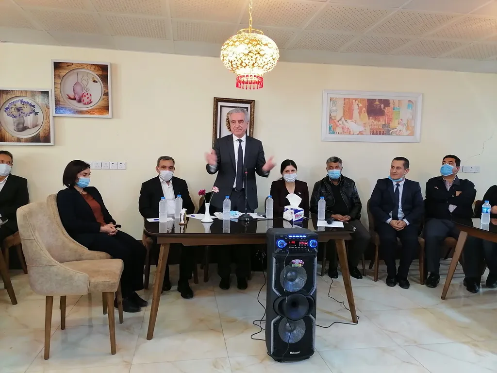 KNK li Başûr bi rûspî û rewşenbîrên herêma Raperînê re civiya