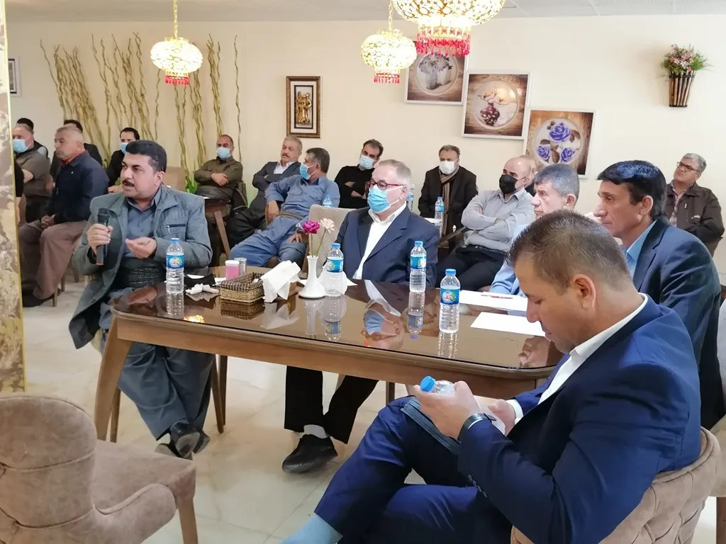 KNK li Başûr bi rûspî û rewşenbîrên herêma Raperînê re civiya