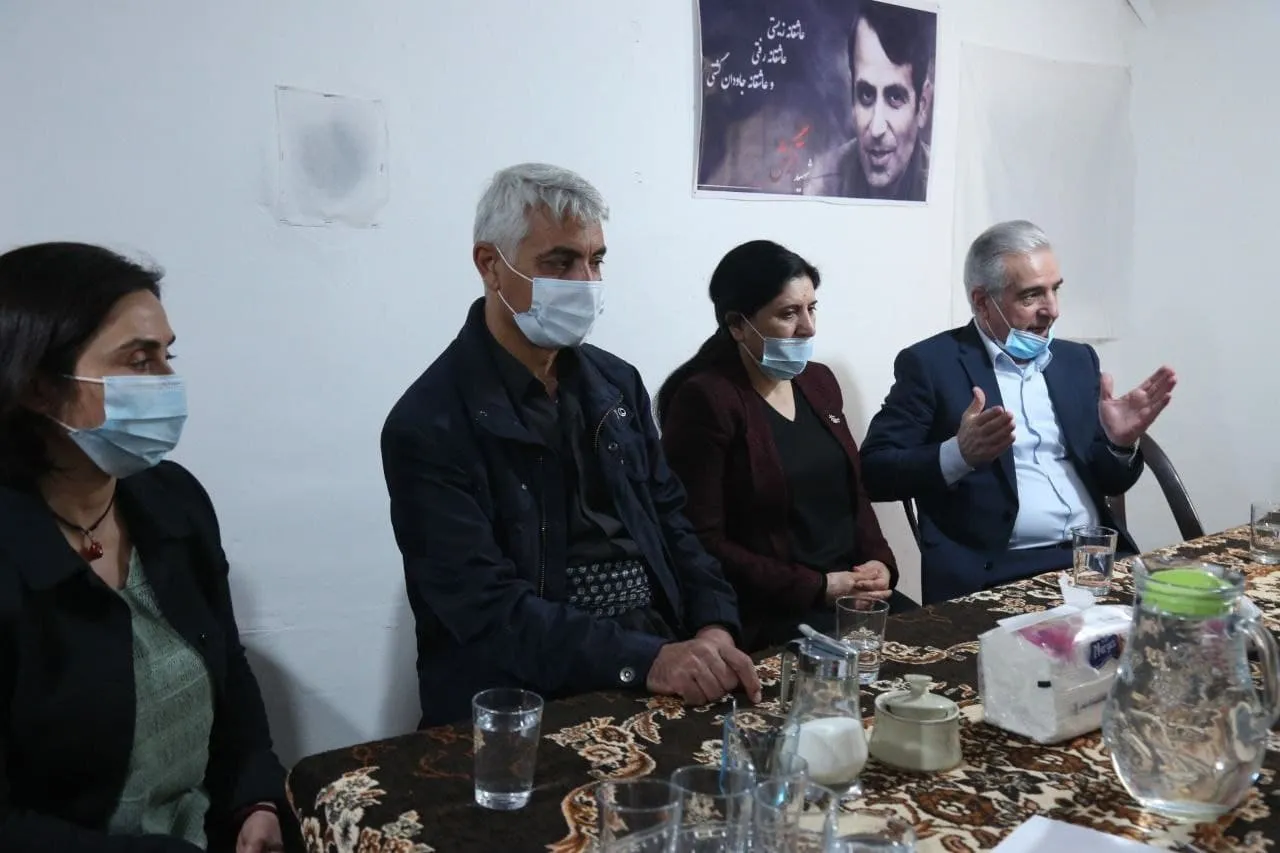 ​​​​​​​Şandeyek Kongeya Nîştimanî ya Kurdistanê serdana çiyayên Kurdistanê kir