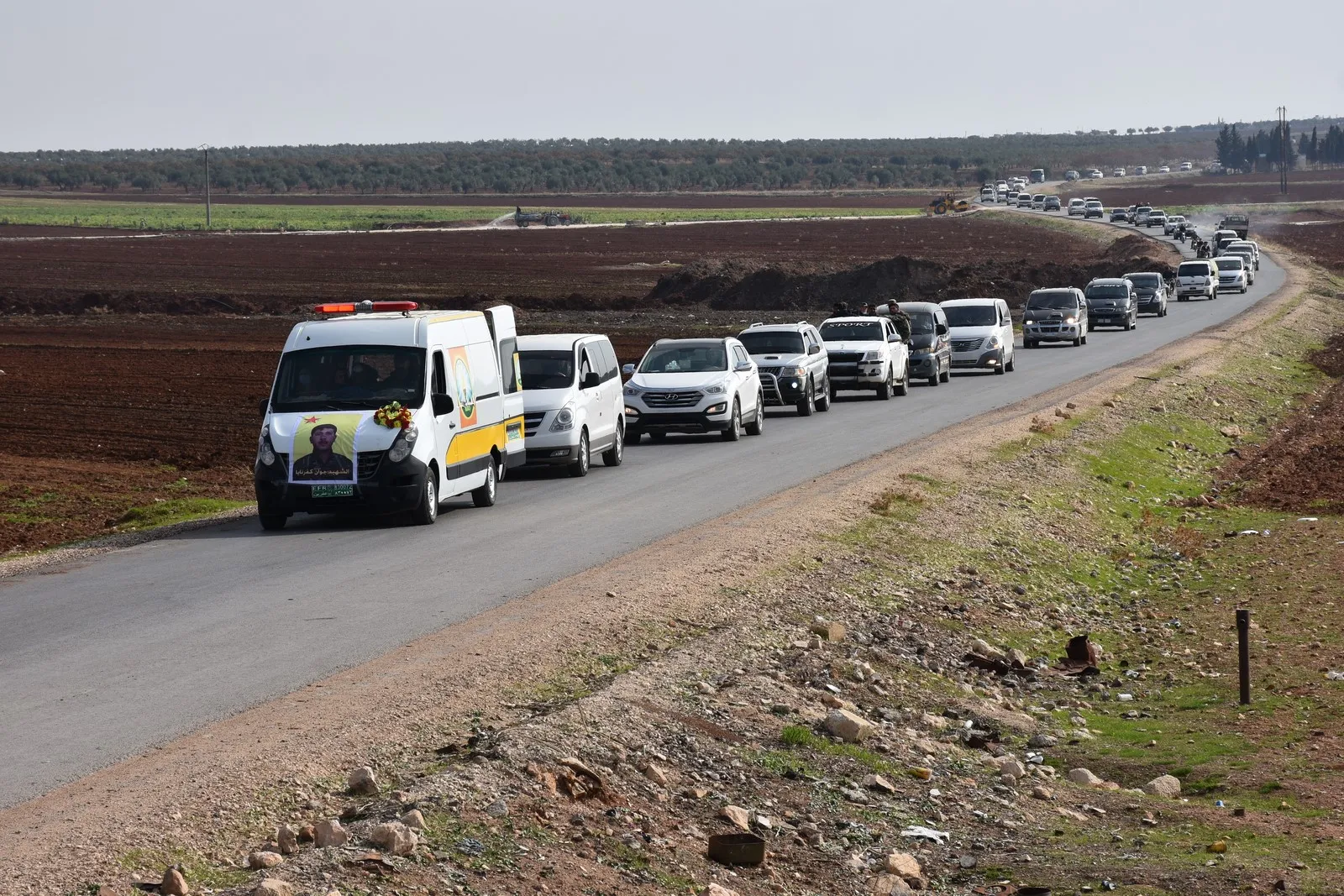 Bi hezaran şêniyên Efrînê şehîd Ciwan Kefernaya oxir kir