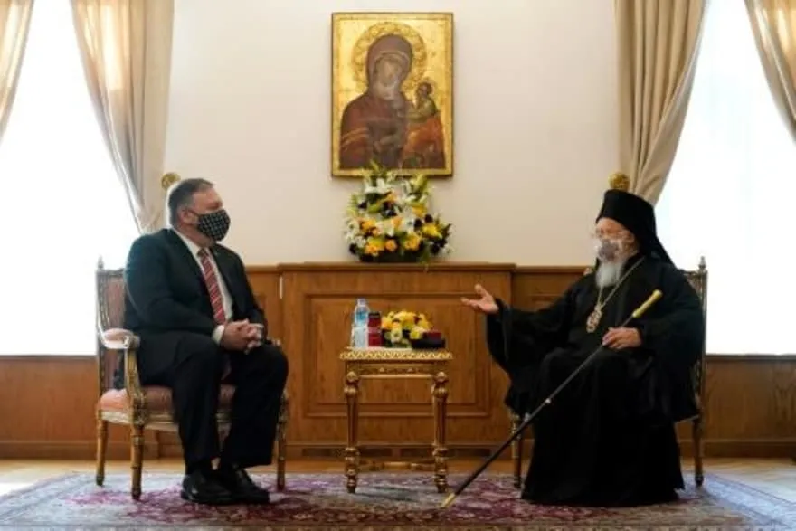 Pompeo li Stenbolê ye û heta niha hevdîtin bi rayedarên Tirk re nekiriye